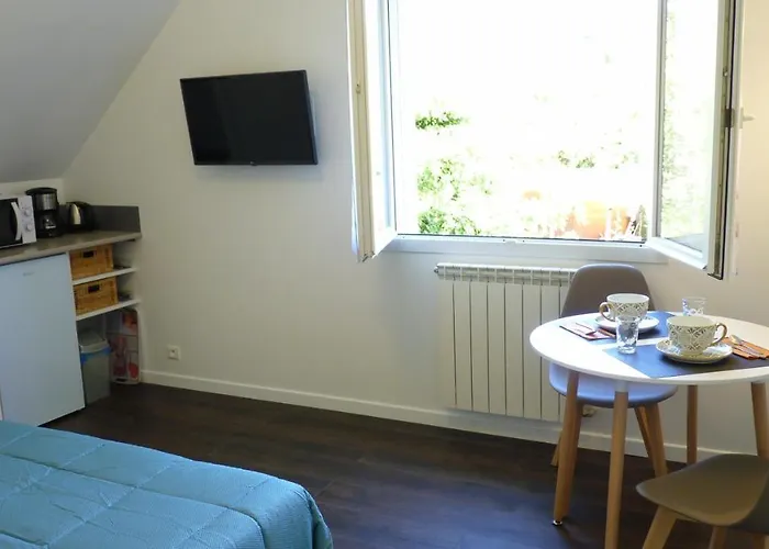 Frühstückspension Les Petits Jardins Marcillac-Vallon