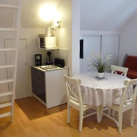 Couette-café Les Petits Jardins Marcillac-Vallon